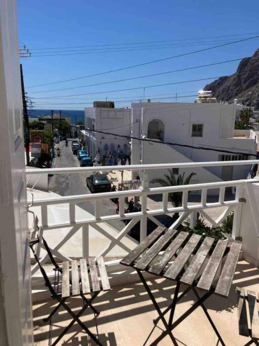 White Wave Studio 1 , 3Min Walk From Kamari Beach エクステリア 写真